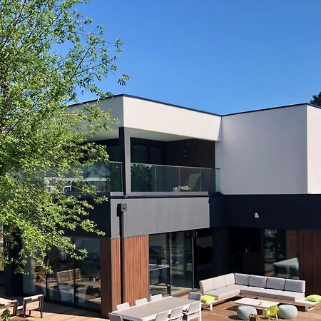 Hotelya - Lille Villeneuve D'Ascq Экстерьер фото