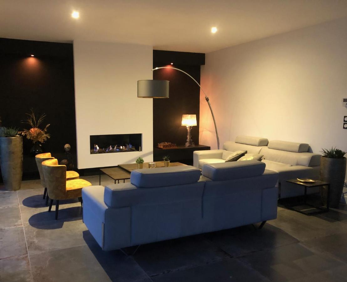 Hotelya - Lille Villeneuve D'Ascq Экстерьер фото